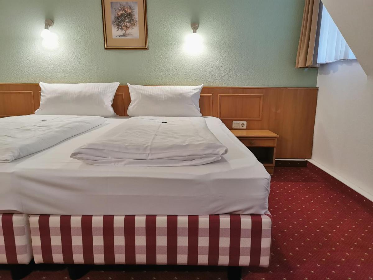 Landhotel Oelmuehle Mombris Eksteriør bilde