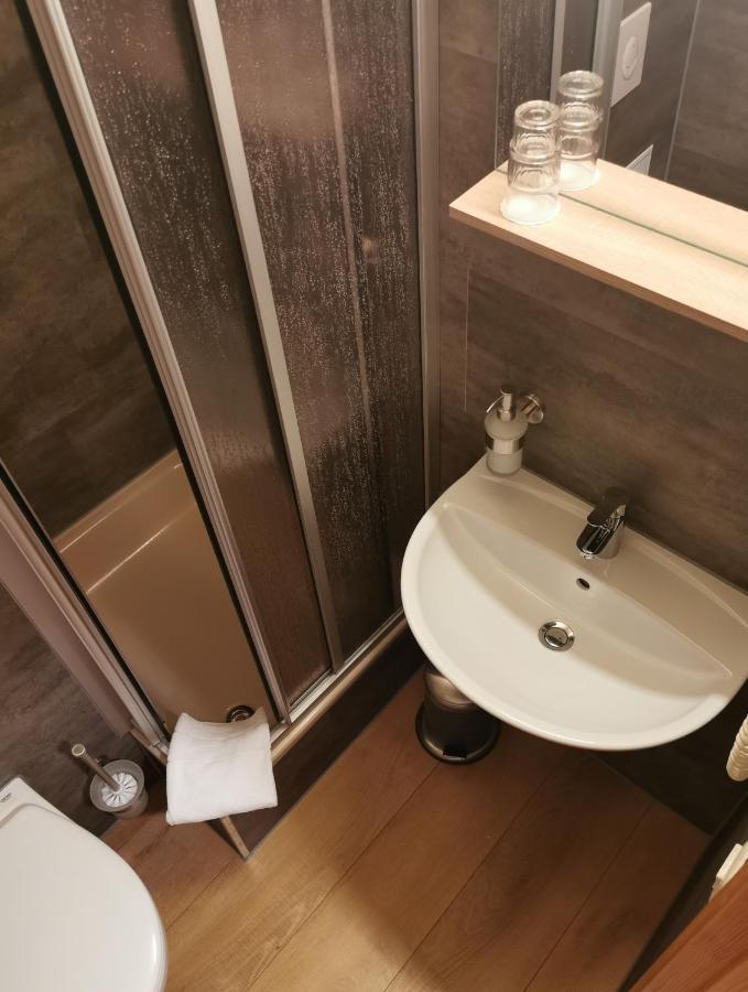 Landhotel Oelmuehle Mombris Eksteriør bilde