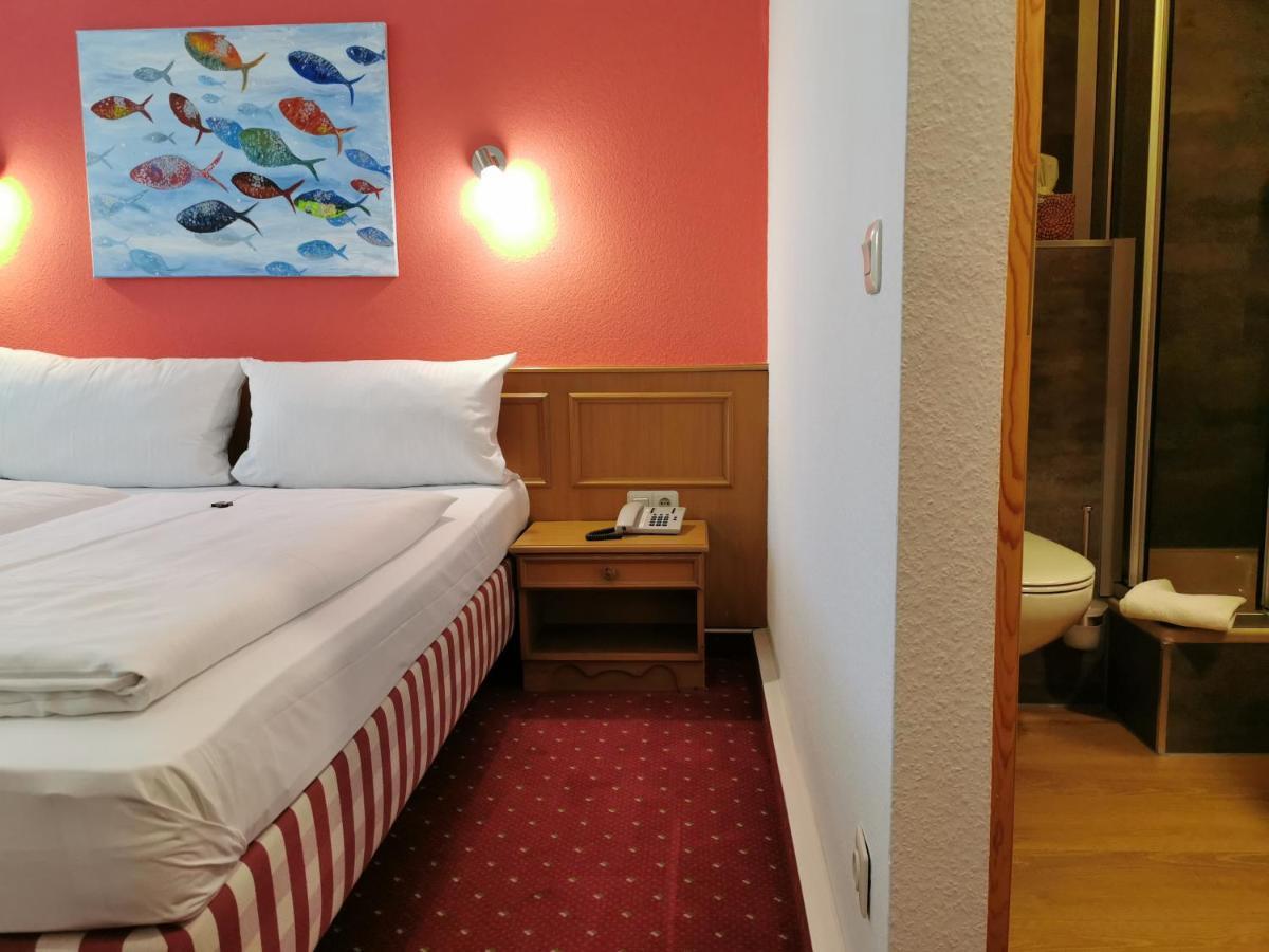 Landhotel Oelmuehle Mombris Eksteriør bilde
