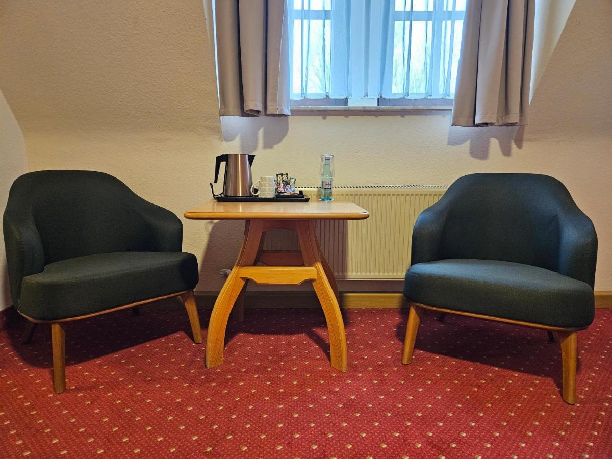 Landhotel Oelmuehle Mombris Eksteriør bilde